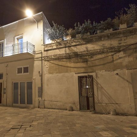 La Loggia Dei Rayno Bed and Breakfast Λέτσε Εξωτερικό φωτογραφία