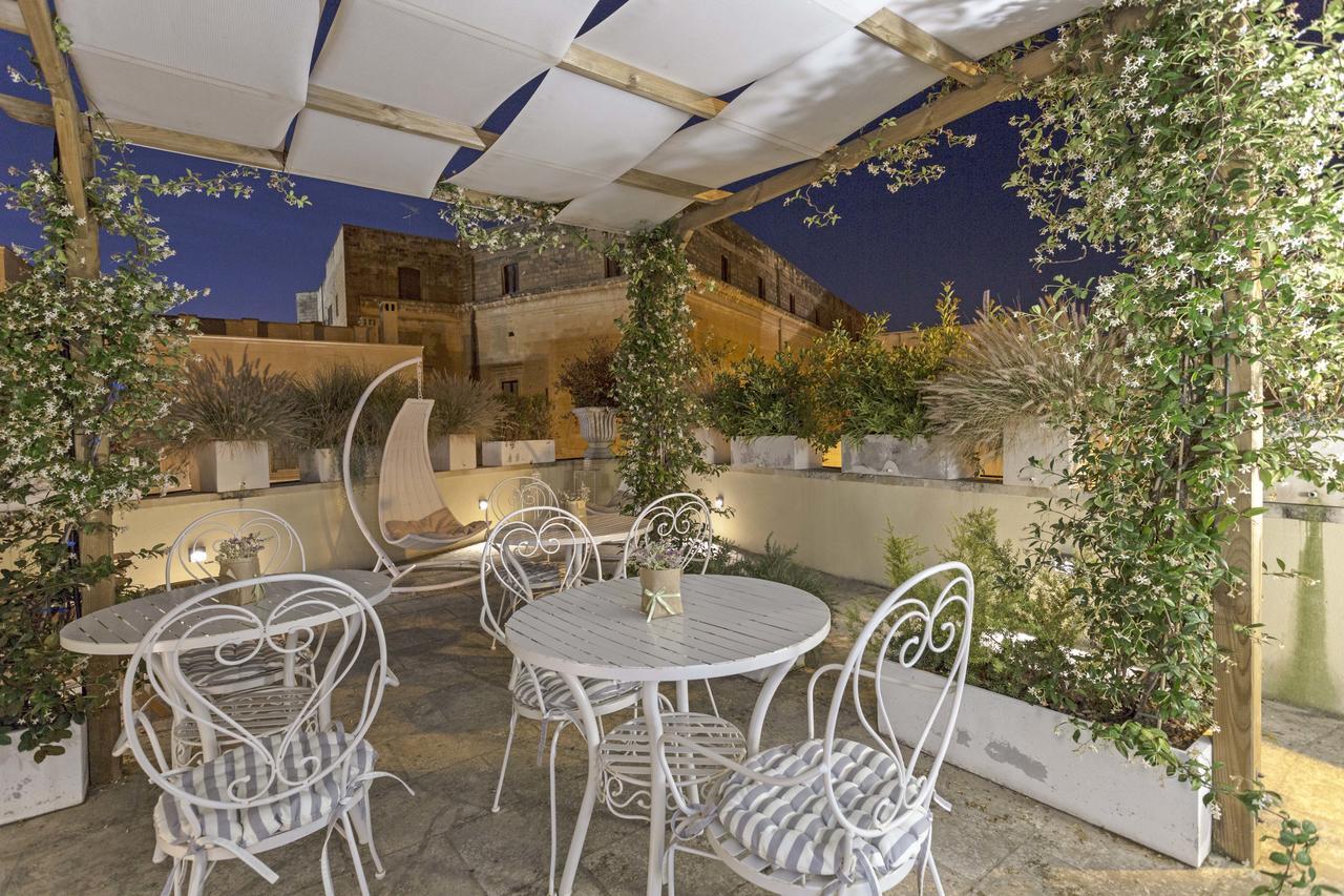 La Loggia Dei Rayno Bed and Breakfast Λέτσε Εξωτερικό φωτογραφία