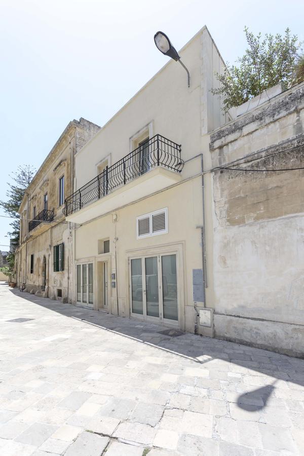 La Loggia Dei Rayno Bed and Breakfast Λέτσε Εξωτερικό φωτογραφία