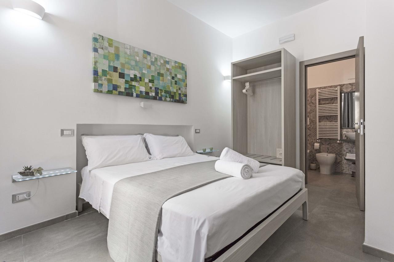 La Loggia Dei Rayno Bed and Breakfast Λέτσε Εξωτερικό φωτογραφία